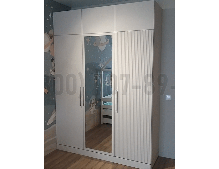 Шкаф в американском стиле в Истре